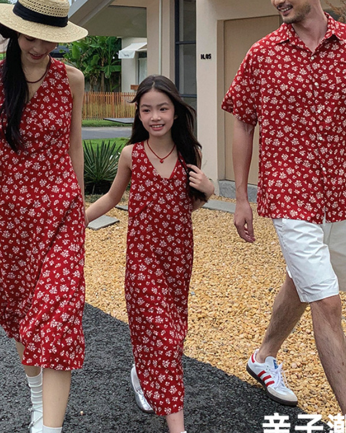 September Style Guide Transitional Family Matching Looks